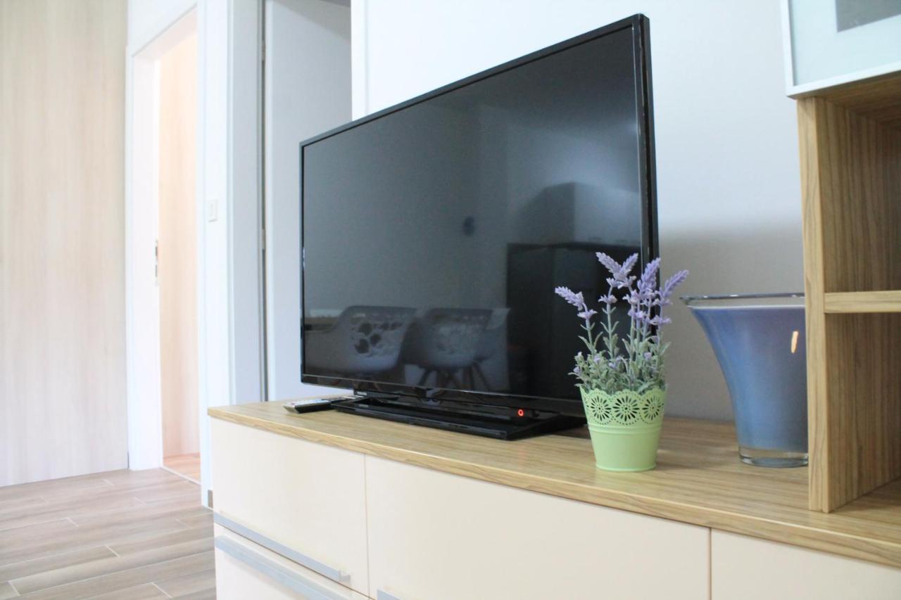 Apartmani Matea Cres Εξωτερικό φωτογραφία