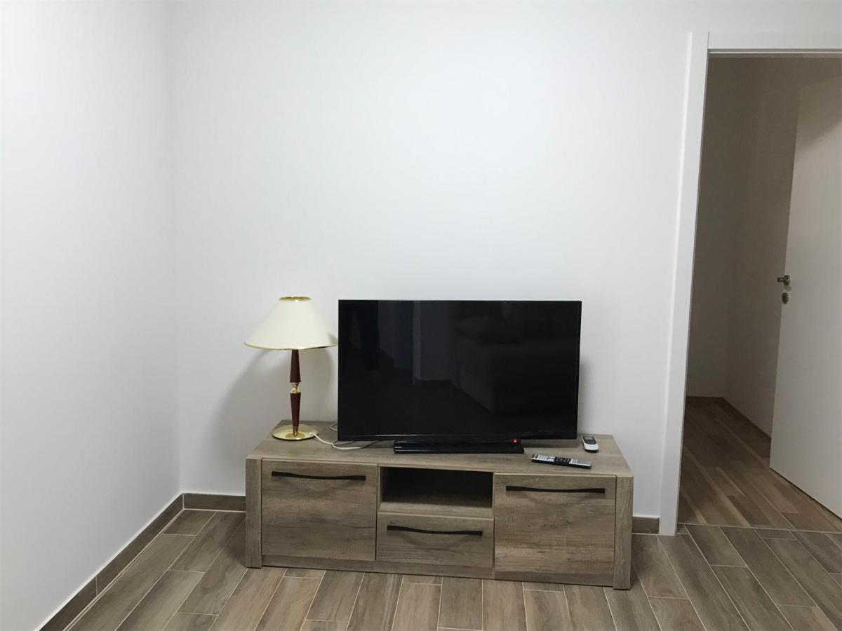 Apartmani Matea Cres Εξωτερικό φωτογραφία