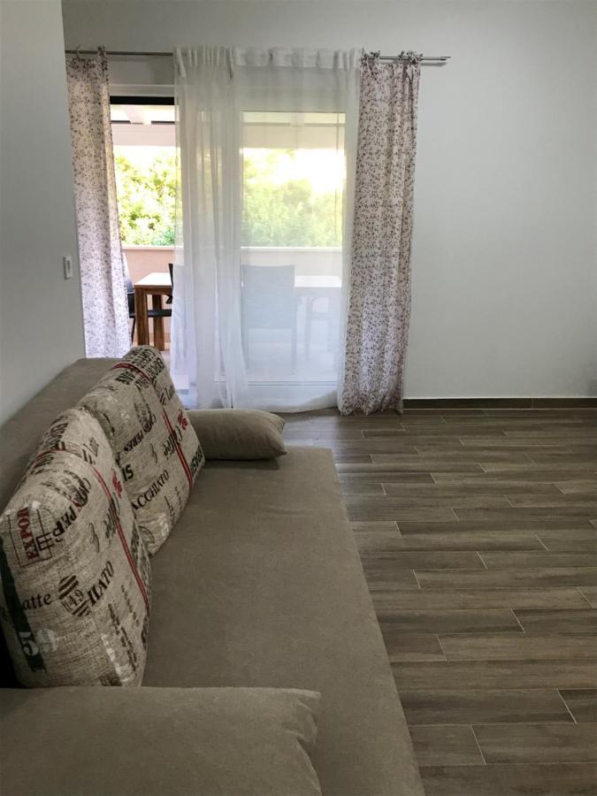 Apartmani Matea Cres Εξωτερικό φωτογραφία